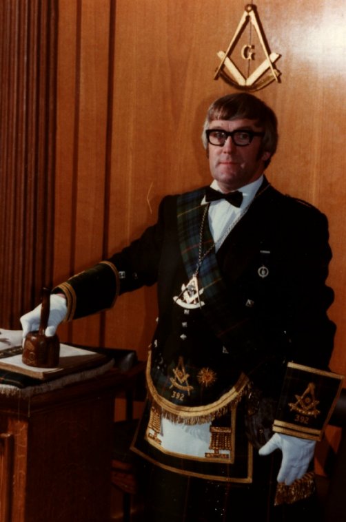 Robert Dewar Shennan